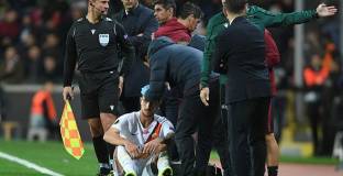 Играч на Рома  пострада от хвърлена монета