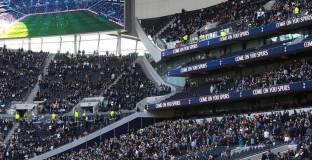 Тотнъм ще наказва правостоящите фенове