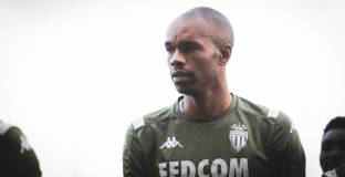 Монако разтрогна с Налдо