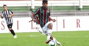 Ман Сити се интересува от 17-годишен бразилец