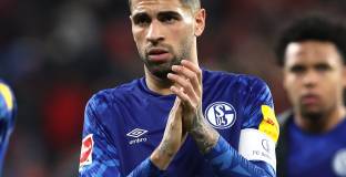 Капитанът на Шалке 04 аут до края на сезона