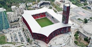  Рома  ще спечели първото издание на Лигата на Конференциите