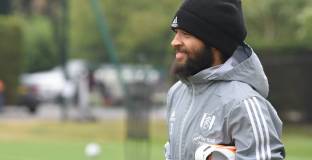 В Англия дебютира футболист, играл за 17 отбора