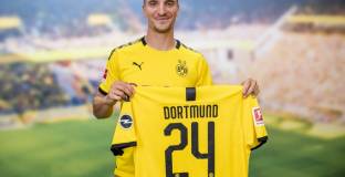 Борусия Дортмунд обяви за Мюние