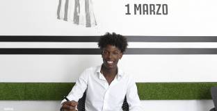 Ювентус обяви тройна сделка