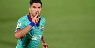 Суарес излезе на трето място сред голмайсторите на Барселона