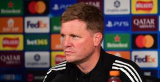 Еди Хау: Вярвам, че феновете ще видят страхотен мач с Барса