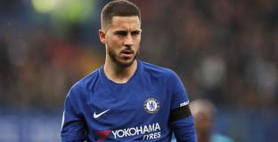 Челси удържа с Азар с помощта на капитанската лента