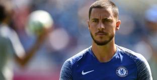 Челси продължава да иска 100 милиона за Азар