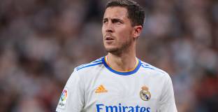  Арсенал планира да върне Азар във Висшата лига 