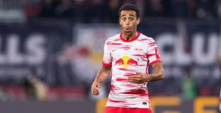 Ман Юнайтед намери алтернатива на Трипиър 