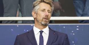  Ван дер Сар призна, че трудно се е разделил с Мартинес и Антони 