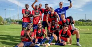 Реймс се завърна в евротурнирите след 57 години