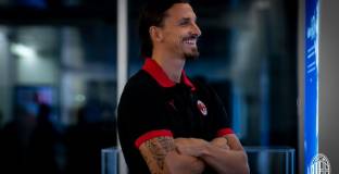 Милан анонсира новия договор с Ибра