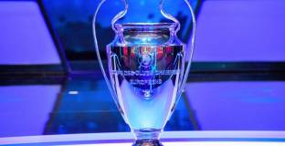 УЕФА планира да допусне фенове на финала в ШЛ