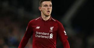 Робъртсън подпомогна хранителен фонд, оставайки анонимен 