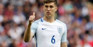 Стоунс: Националният може да играе като Манчестър Сити 