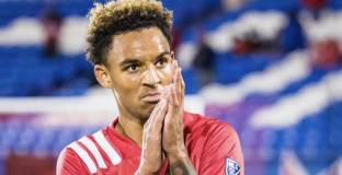 Ювентус се договори с Далас за Рейнолдс