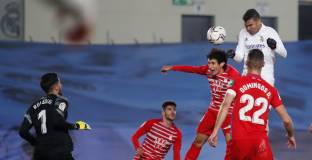 Реал взе своето срещу Гранада