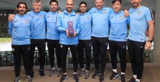 Гуардиола е Мениджър на месеца във Висшата лига