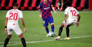 Трима от Барса няма да играят със Севиля