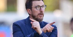 Рома иска да уволни Ди Франческо, но не може да му намери заместник 