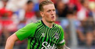 Ман Юнайтед хвърли око на Пикфорд