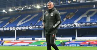 Ричардс е шокиран от бялото знаме на Солскяер