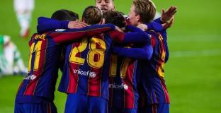 Барса ще играе на 10-финал за Купата за последните 13 г. 