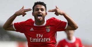  Ман Юнайтед иска да купи Рамош през януари