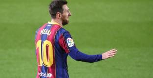 Меси е готов да остане в Барса при определена схема