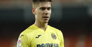 Тотнъм получи 13 милиона за Фойт