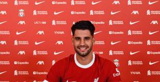   Ливърпул обяви трансфера на Собослай 