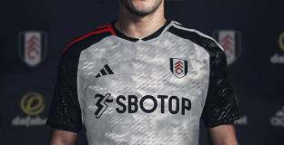  Хименес ще замени Митрович във Фулъм