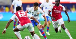 Осем гола в мача между Арсенал и Барселона