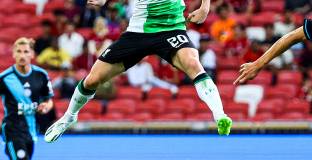  Ливърпул помете Лестър 