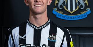 Нюкасъл привлече защитник на Челси 