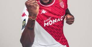 Ювентус продаде Закария на Монако