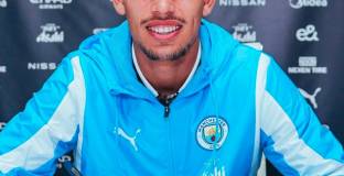 Ман Сити обяви трансфера на Нунеш