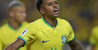 Бразилия размаза Боливия 