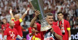 Севиля уволни Мендилибар 