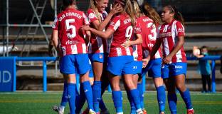 24 футболистки обвиниха бивш треньор в сексуално насилие