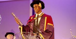 Рашфорд получи докторска степен  