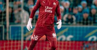 Марсилия подписа договор с Лопес