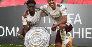  Сака се обърна към Обамеянг