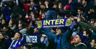 Наказаха Интер за расистко поведение на феновете