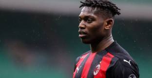 Малдини: Леао не се продава