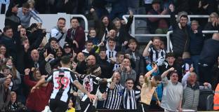 Нюкасъл с трета поредна победа