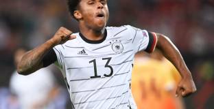  Борусия Дортмунд обяви трансфера на Адейми