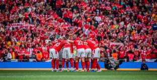  Нотингам се завърна в елита след 23 години